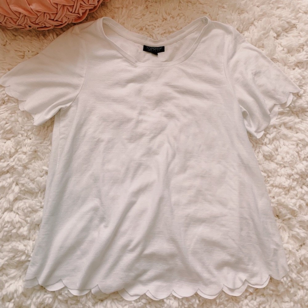 White scalloped tee shirt!